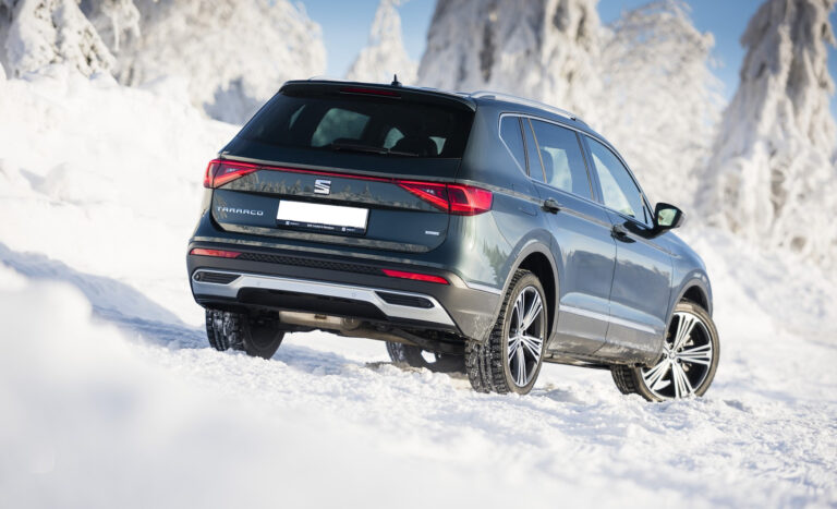 AUTO Straßenverkehr veröffentlicht ersten Winterreifentest für 2024 - neuer Blizzak 6 im Test