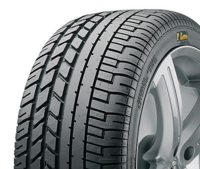 Pirelli P ZERO Asimmetrico